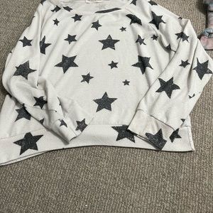 White sweater with navy stars! M-l fit